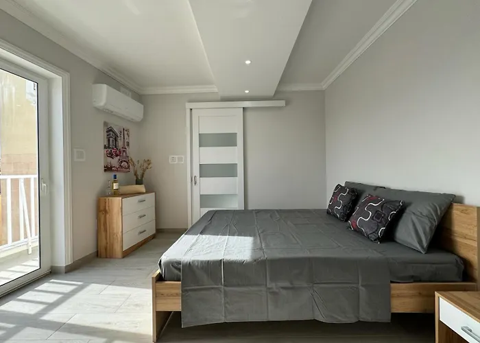 Luxury & Modern Two Bedroom Marsaskala Apartment