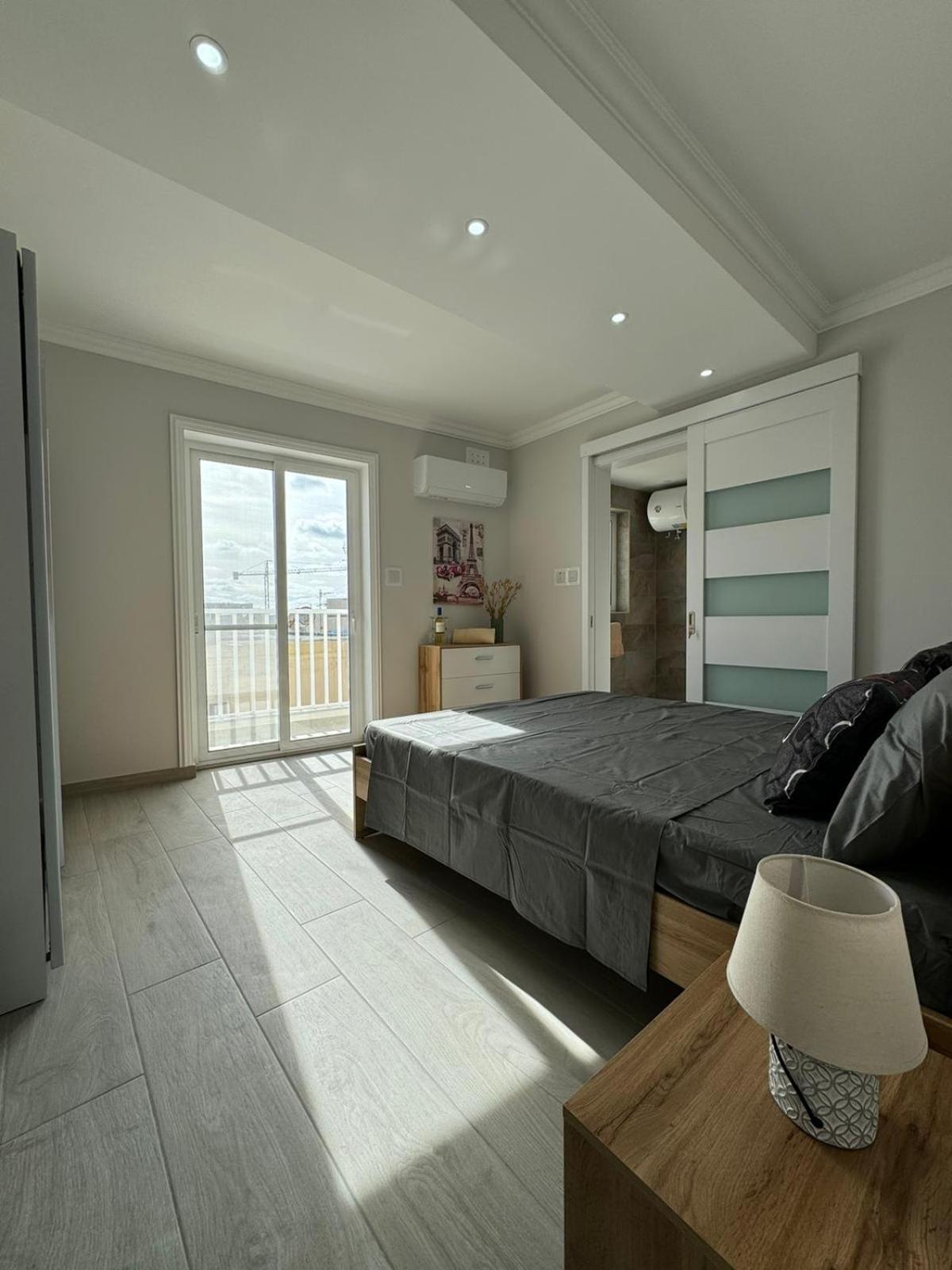Luxury & Modern Two Bedroom