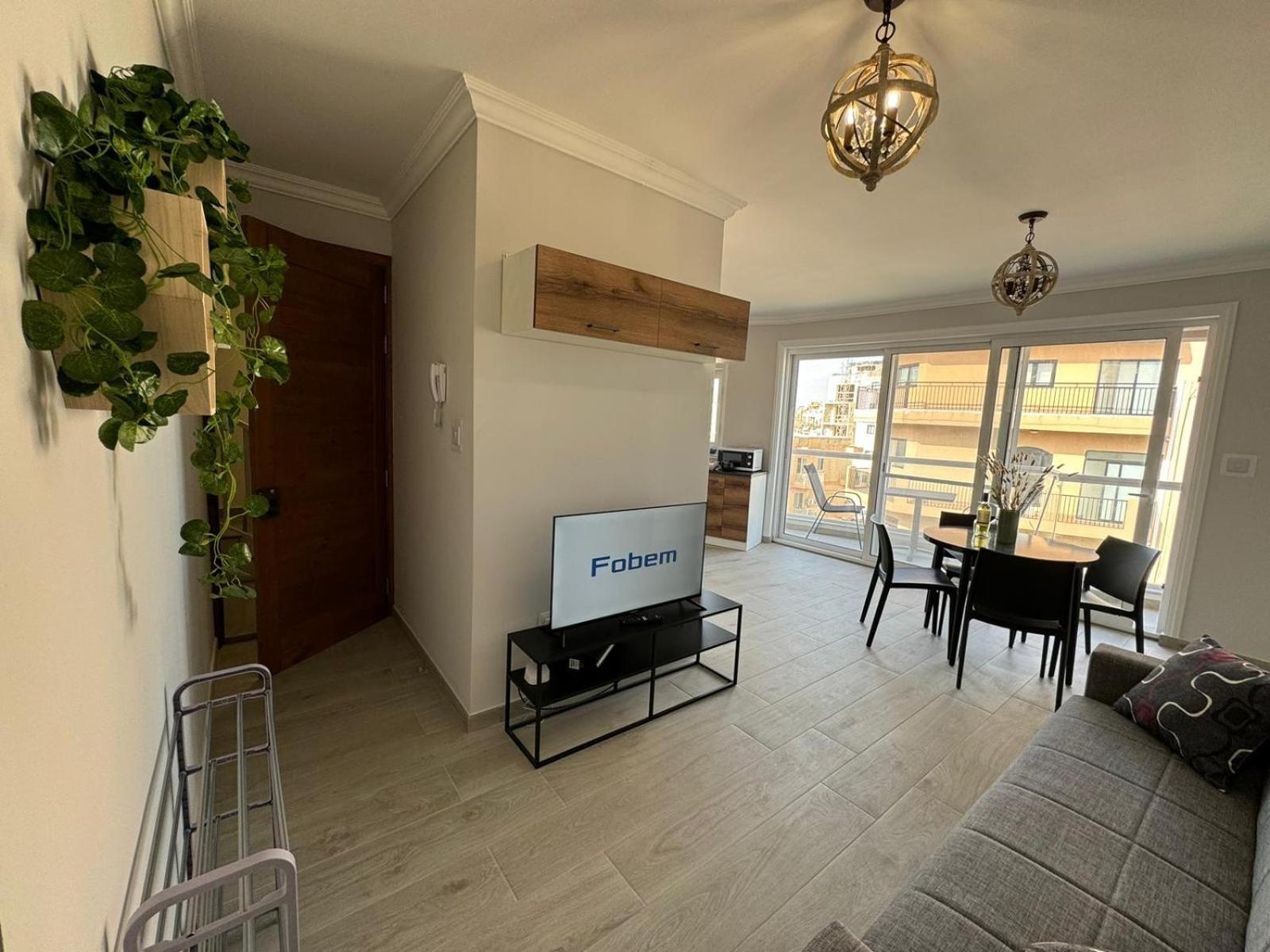 Luxury & Modern Two Bedroom